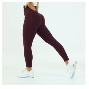 NVGTN Signature Leggings
